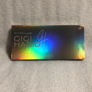 Gigi Hadid jet setter palette